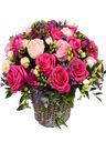 Cesto di rose rosa chiaro e fucsia